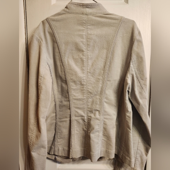 White House Black Market corduroy jacket - Picture 5 of 12